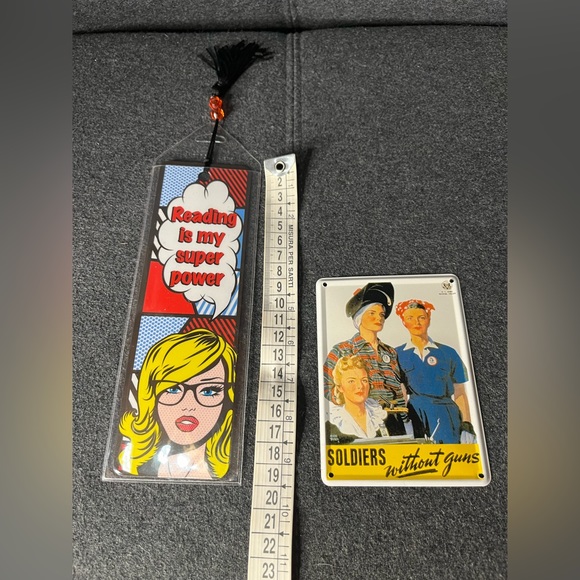 Tin card an book mark -women - Picture 3 of 3